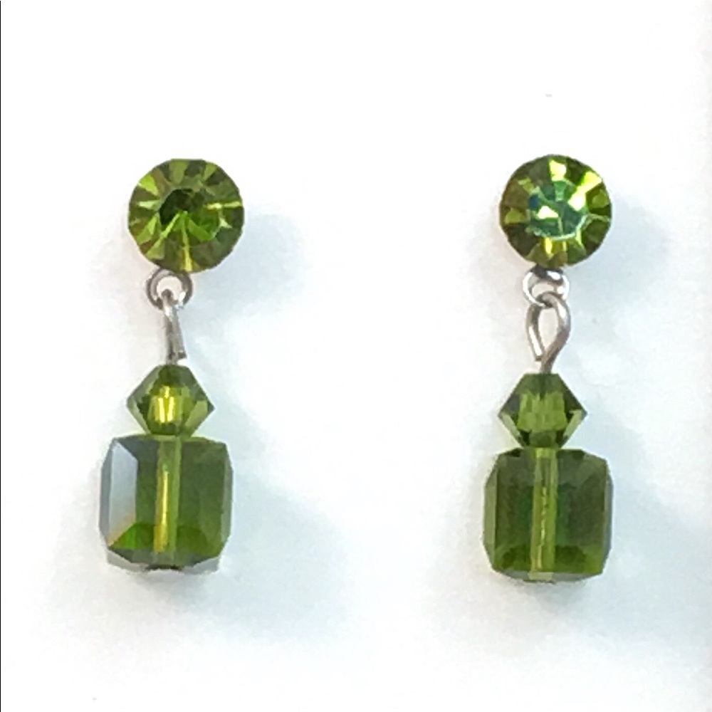 Green Crystal Dangle Earrings - Picture 1 of 3